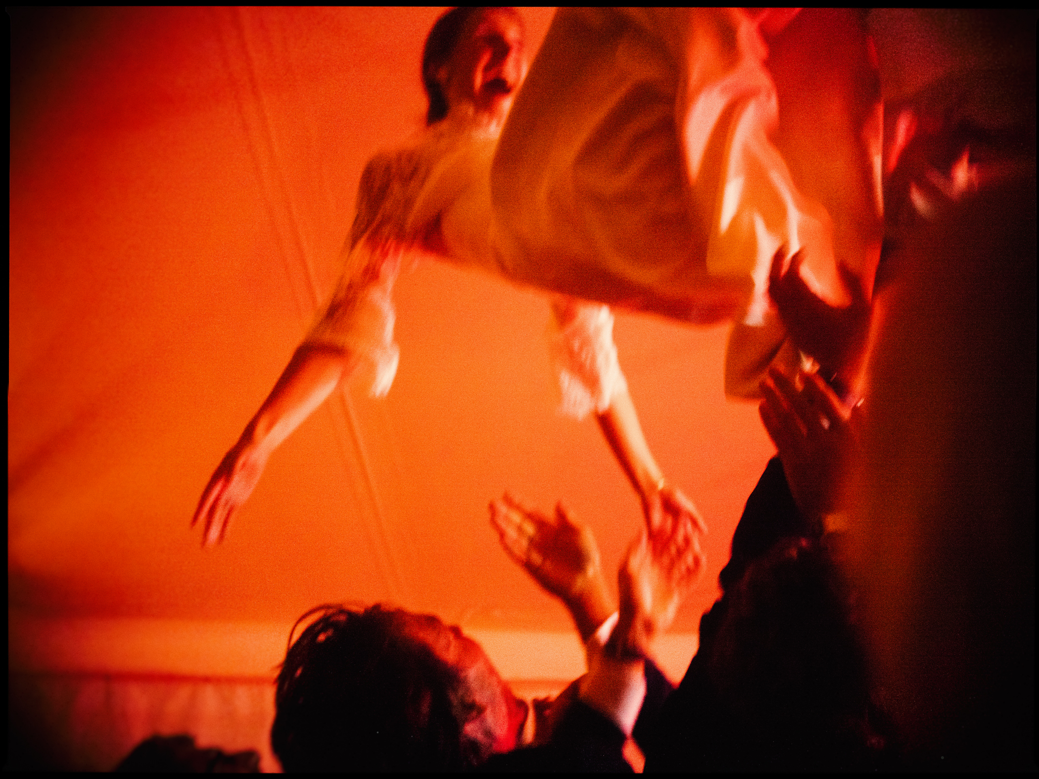 Red wedding bride toss